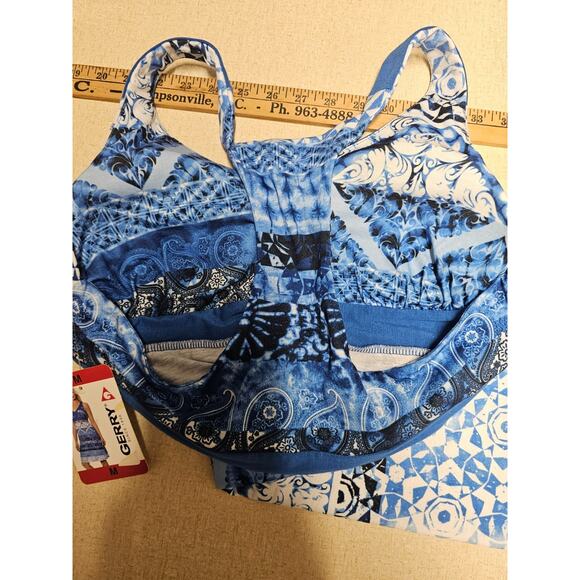Gerry Women's RacerbackTravel Dress Sz Medium Sleeveless NWT Blue Striped Bra - Picture 8 of 8